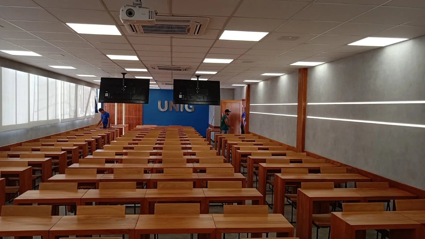 UNIG — salas de aula inteligentes do curso de Medicina